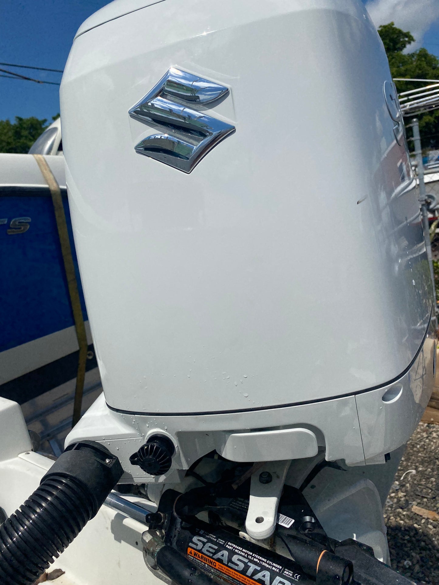 Suzuki 25-300 hp Suzuki Outboard Flush Quick Connect